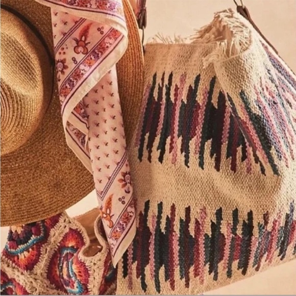 Free People Cream and Blue Geometric Shoulder Bag - Picture 5 of 6